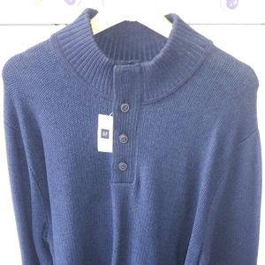 Gap 4 button down ribbed collar pullover